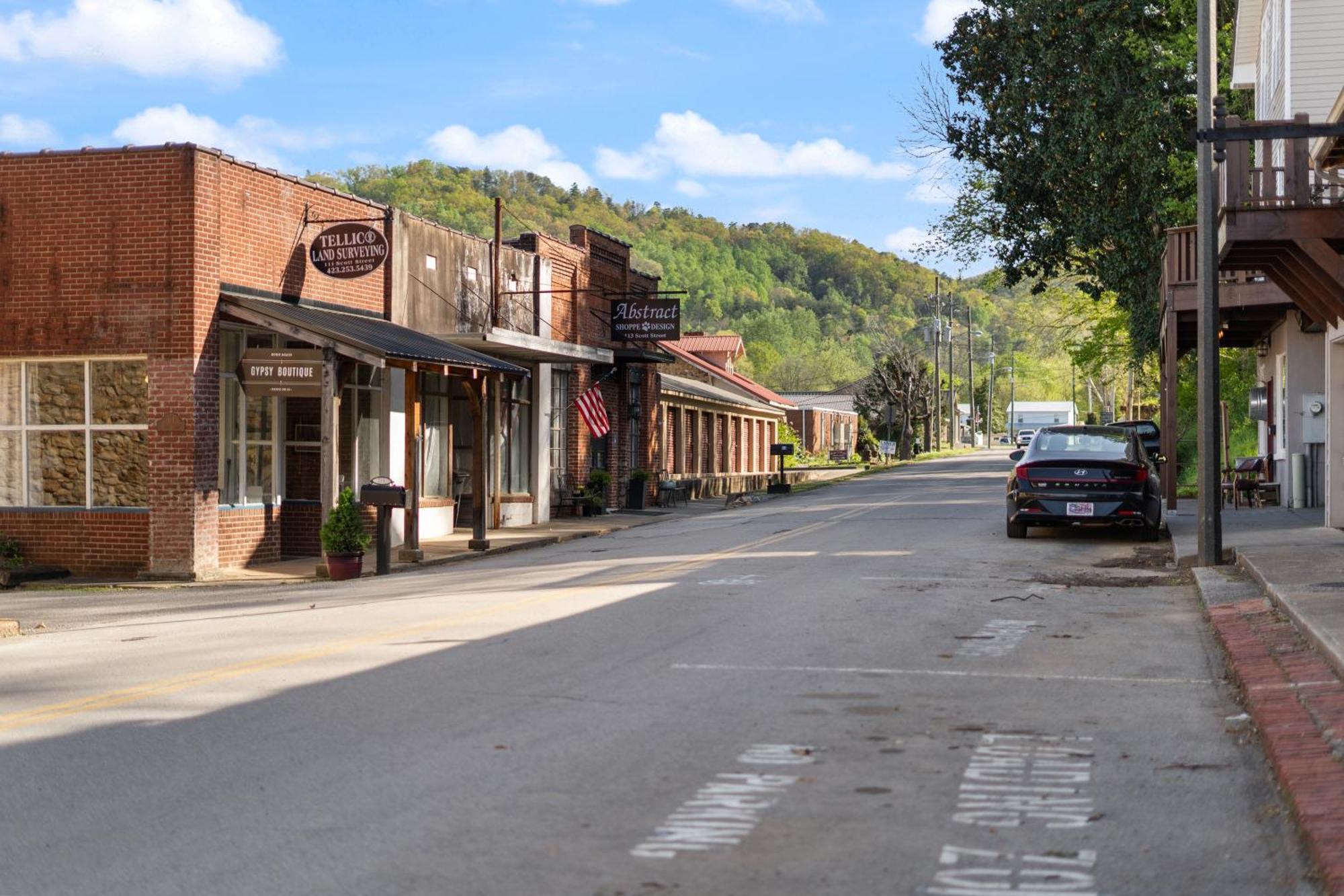 The Tellico Plains Inn And Event Venue Exterior foto
